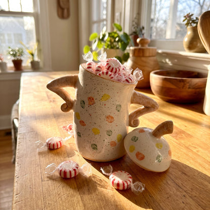 Darlene's Hands-on-Hips Mavis Jar