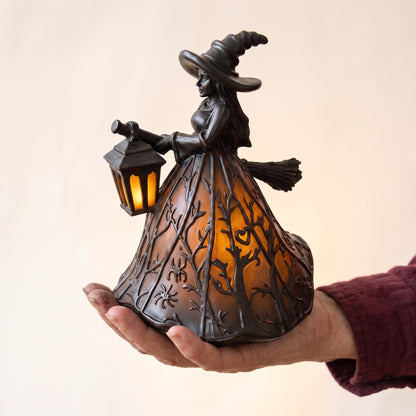 Margie's Handmade Witch Cat Lamp